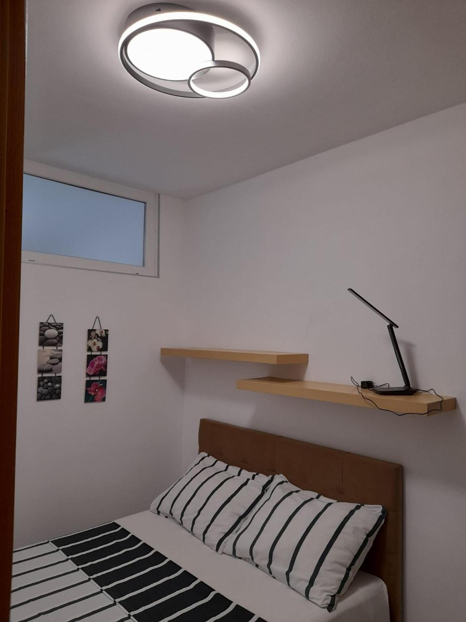 Apartments Malou Baška Voda 部屋 写真