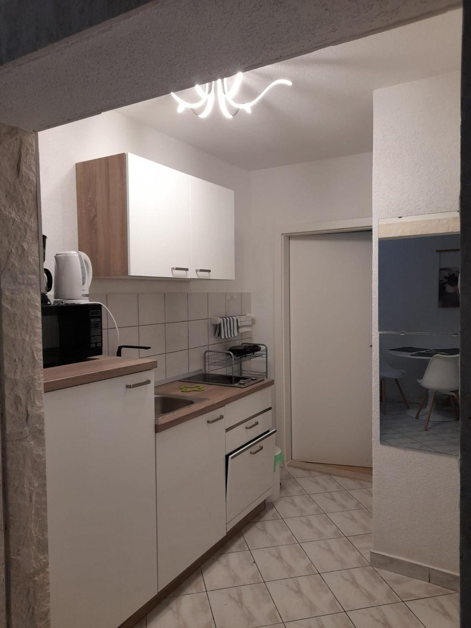 Apartments Malou Baška Voda 部屋 写真