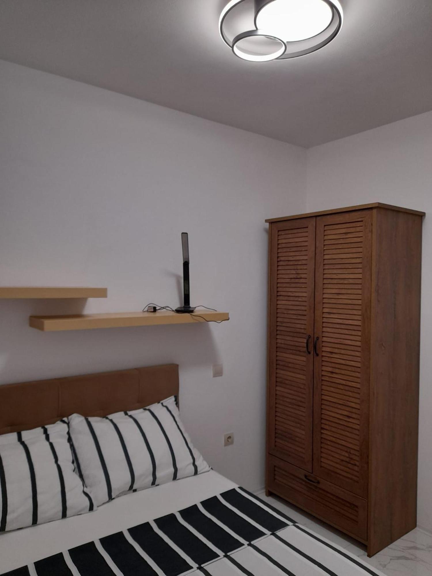 Apartments Malou Baška Voda 部屋 写真