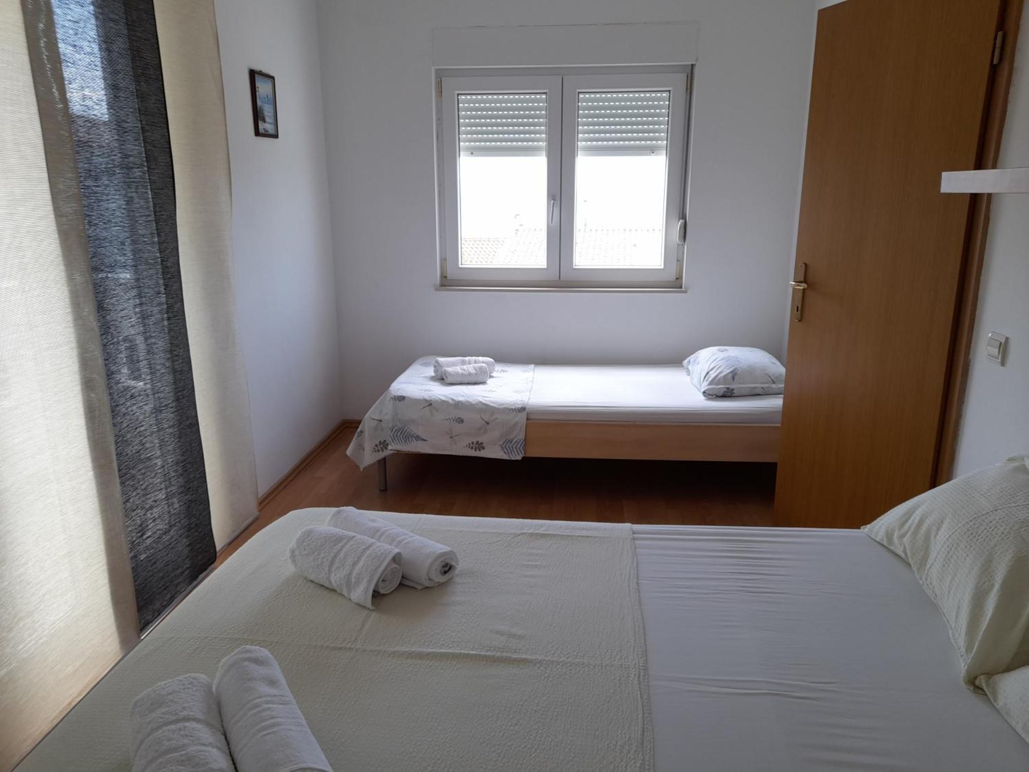 Apartments Malou Baška Voda 部屋 写真