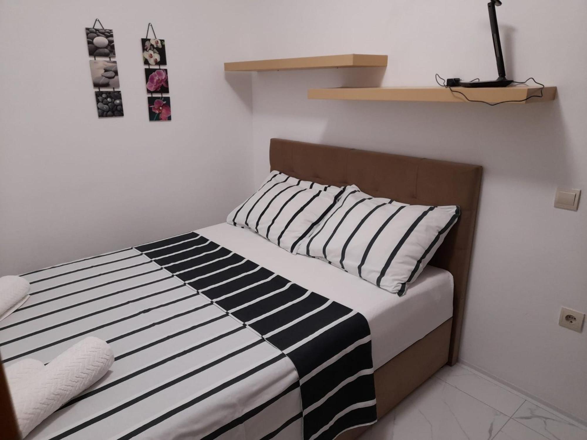 Apartments Malou Baška Voda 部屋 写真