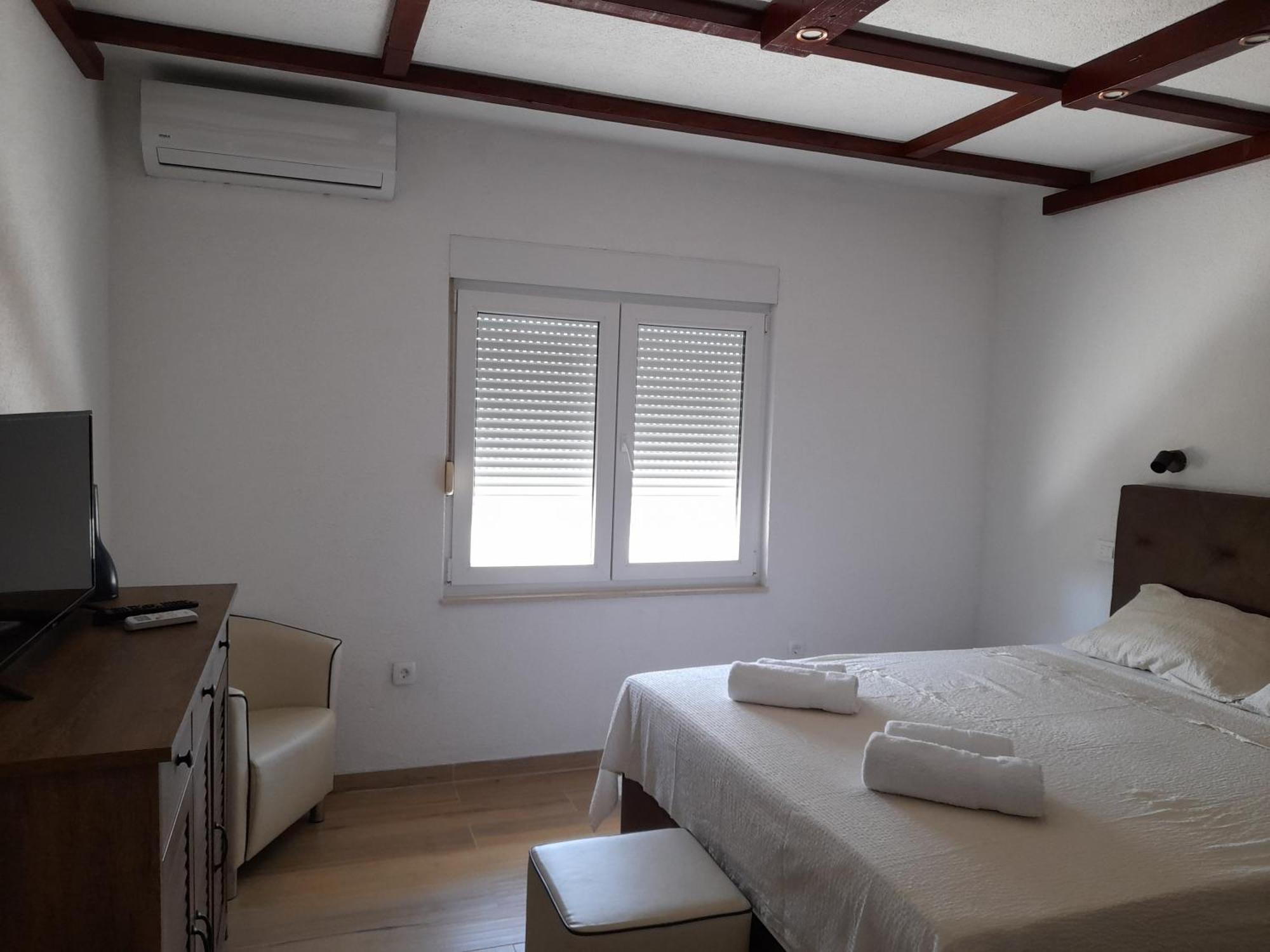 Apartments Malou Baška Voda 部屋 写真