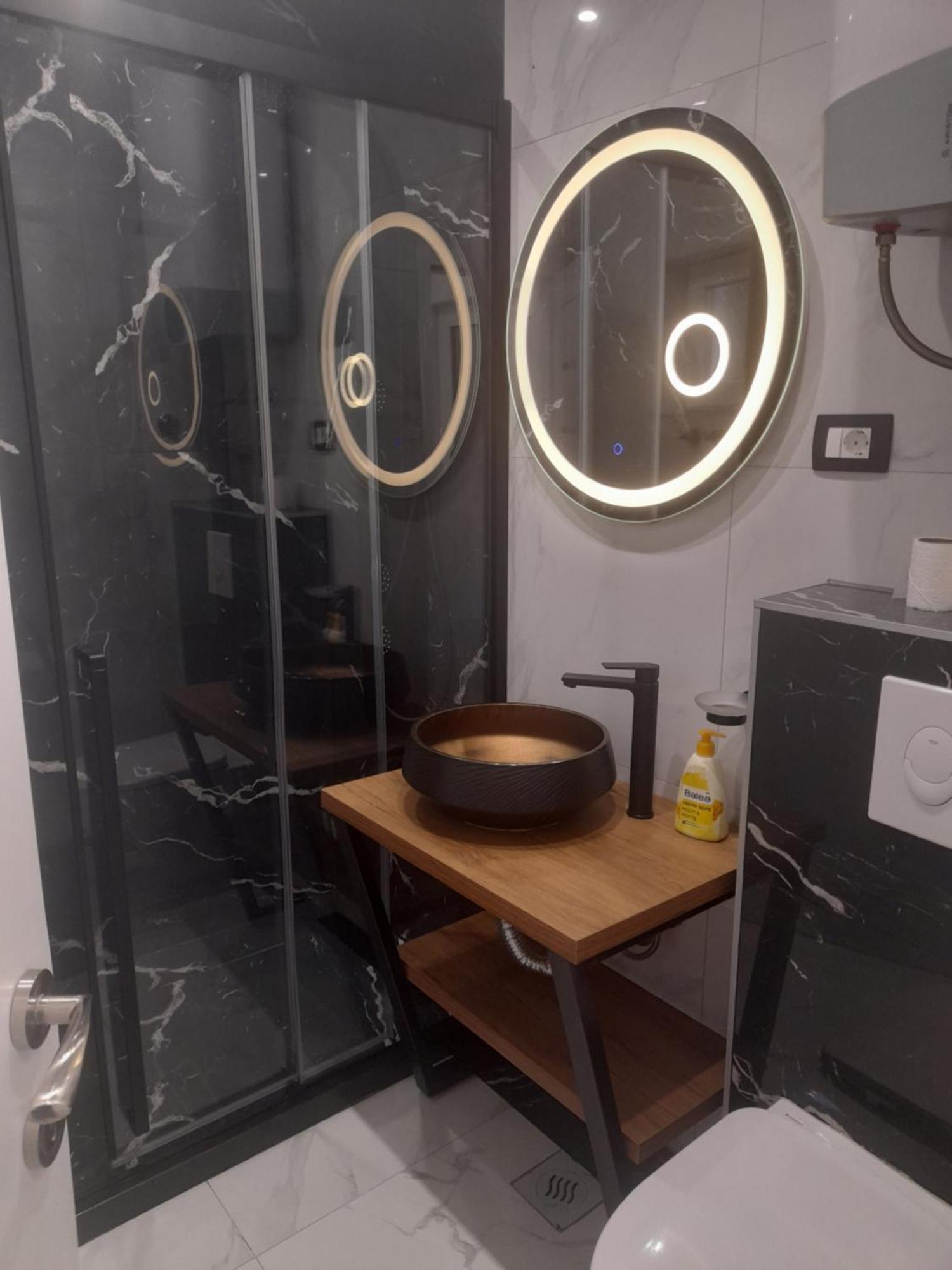 Apartments Malou Baška Voda 部屋 写真