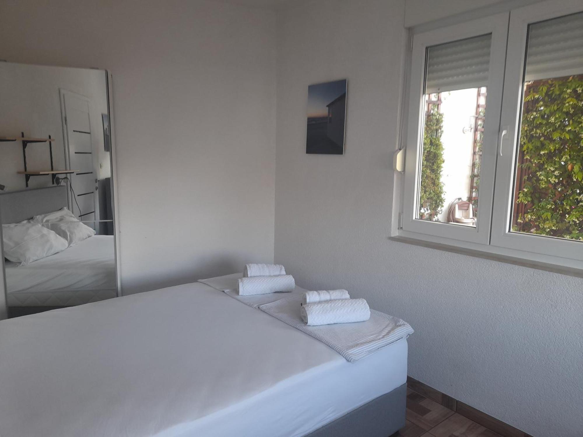 Apartments Malou Baška Voda 部屋 写真